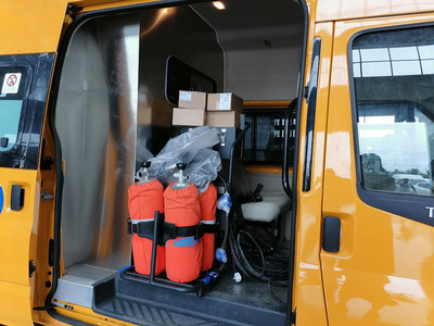 煉油廠搶險(xiǎn)救援車(chē) 工業(yè)安全的守護(hù)者與救援服務(wù)的專(zhuān)業(yè)力量